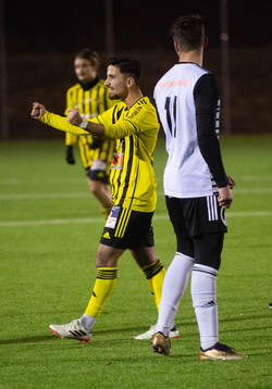 IFK Hässleholms Jan Al Salo skjuter 2-0 och jublar i