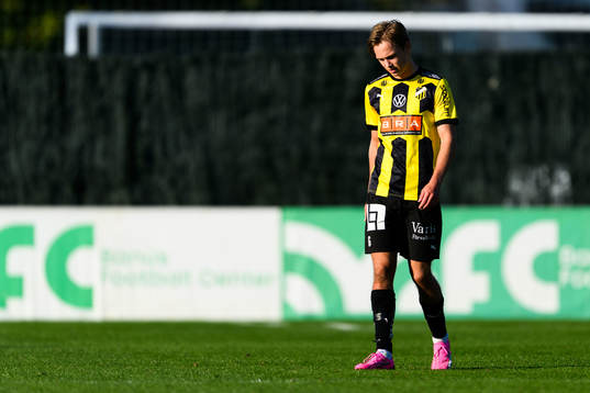Pontus Dahbo of BK Häcken looks dejected