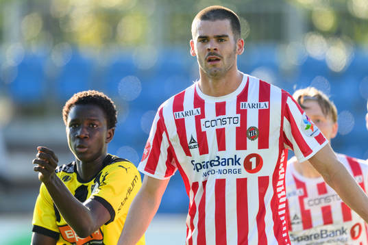 Abdoulaye Faye of BK Häcken and Lasse Nordås of Tromsø