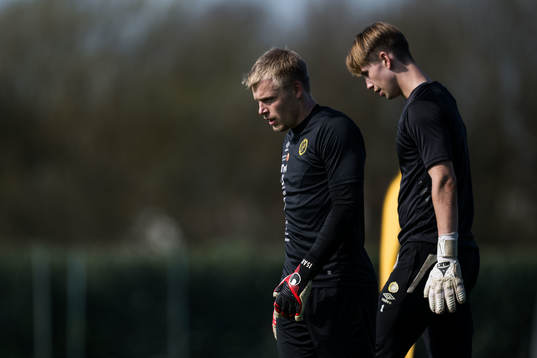 Elfsborgs målvakt Isak Pettersson och målvakt Melker