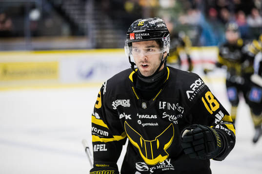 Västerås Shane Gersich jublar
