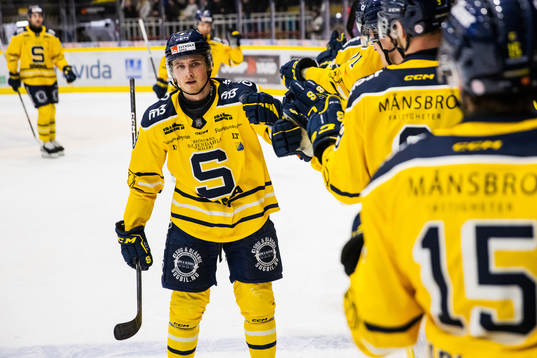 Södertäljes William Wiå jublar