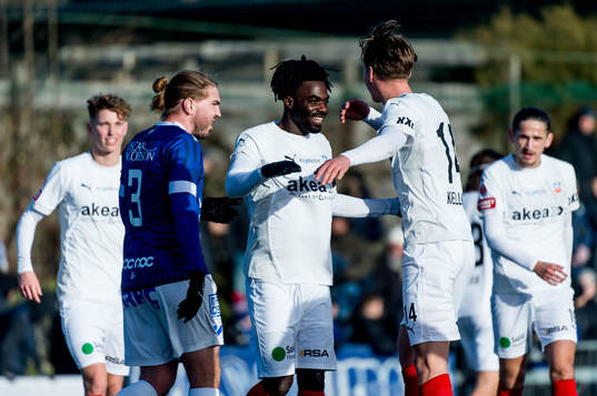 Helsingborgs Benjamin Acquah jublar