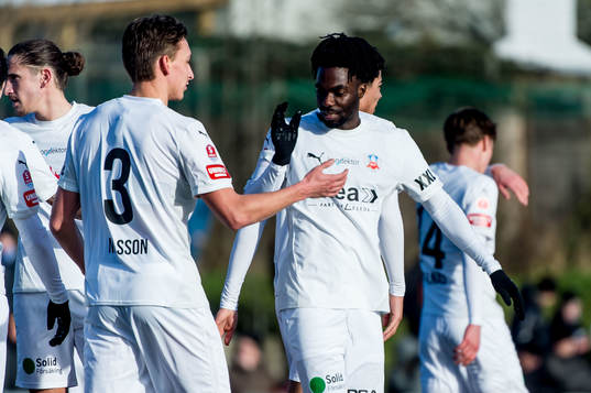 Helsingborgs Benjamin Acquah jublar