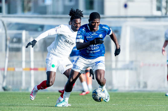 Trelleborgs Abel Ogwuche och Helsingborgs Benjamin Acquah