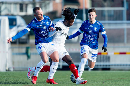 Trelleborgs Pierre Dahlin Larsen och Helsingborgs Benjamin