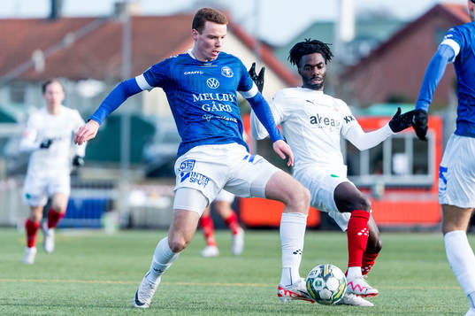 Trelleborgs Zander Hyltoft och Helsingborgs Benjamin Acquah