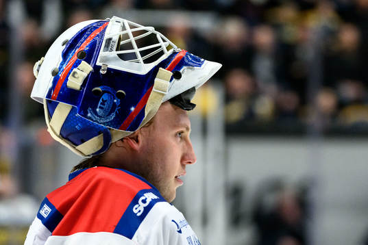 Oskarshamns målvakt Emil Kruse