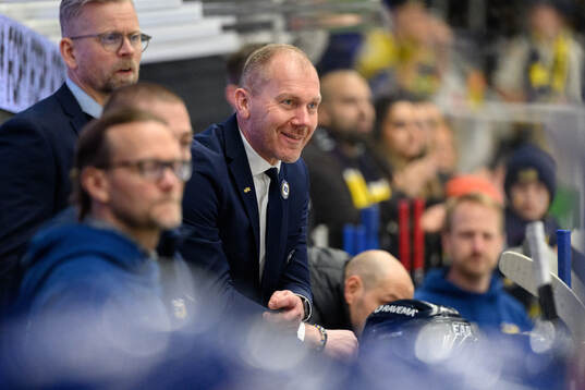 HV71s tränare Johan Lindbom