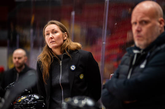 Brynäs assisterande tränare Rosa Lindstedt