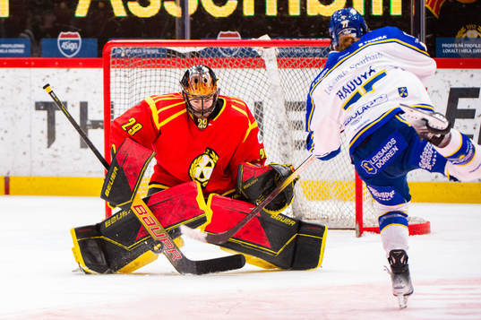 Brynäs målvakt Klara Peslarova