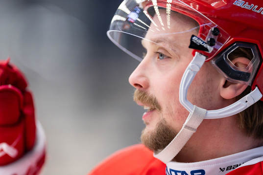 Timrås Jonathan Dahlén