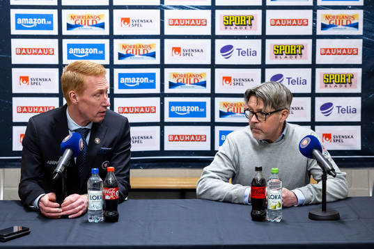 Växjös tränare Jörgen Jönsson och Timrås tränare