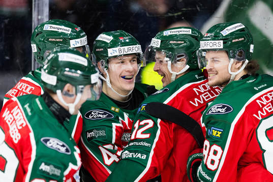 Frölundas Tom Nilsson jublar