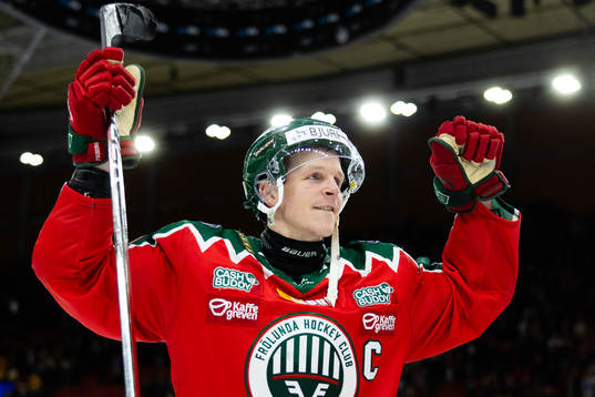 Frölundas Max Friberg jublar