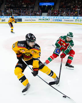 Luleås Jesper Sellgren och Frölundas Isac Born