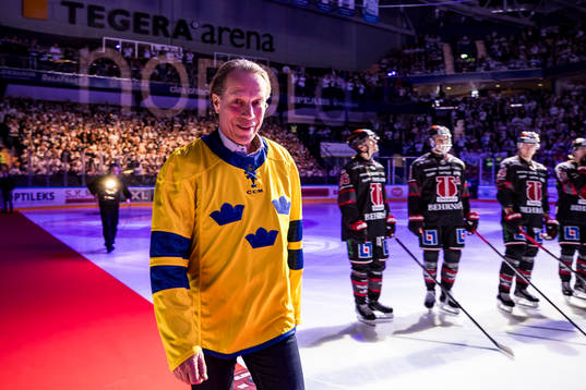 Jonas Bergqvist innan ishockeymatchen i SHL mellan Leksand