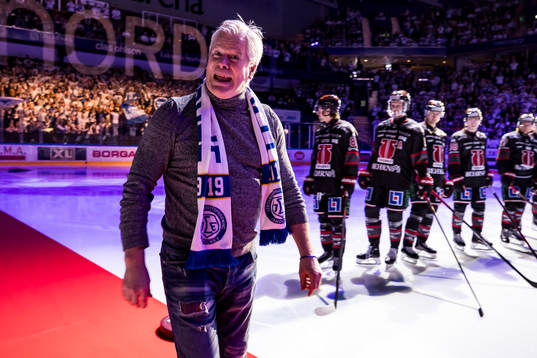 Magnus Svensson innan ishockeymatchen i SHL mellan Leksand