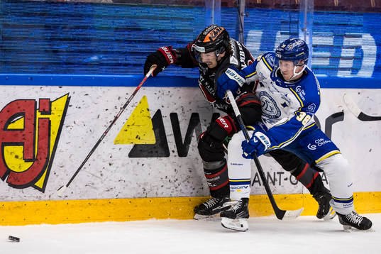 Örebros Hannes Björninen och Leksands Olle Alsing