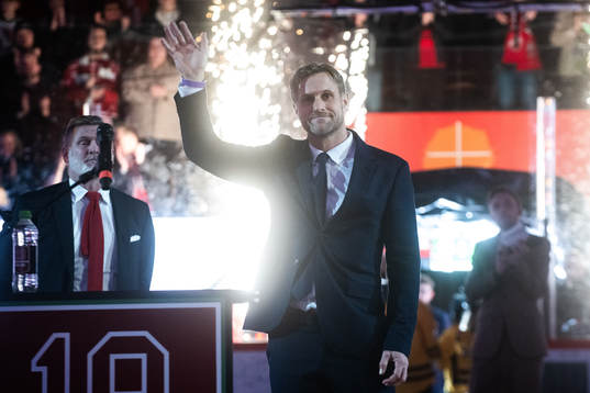 Markus Näslund hyllas