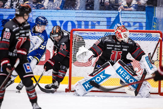 Leksands Lukas Vejdemo och Örebros Hannes Björninen och