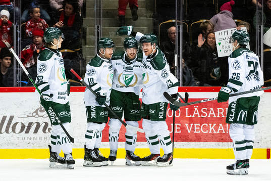 Färjestads Michael Lindqvist jublar