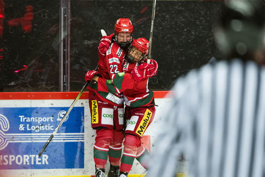 Modos Abygail Moloughny jublar med Taylor House