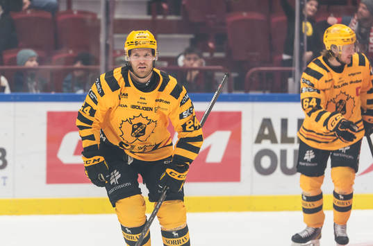 Skellefteås Oscar Lindberg jublar