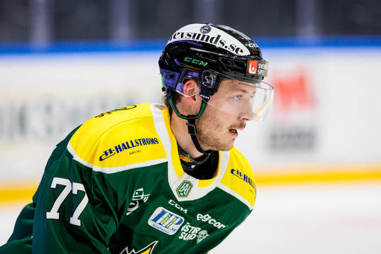 Östersunds Adam Hirsch
