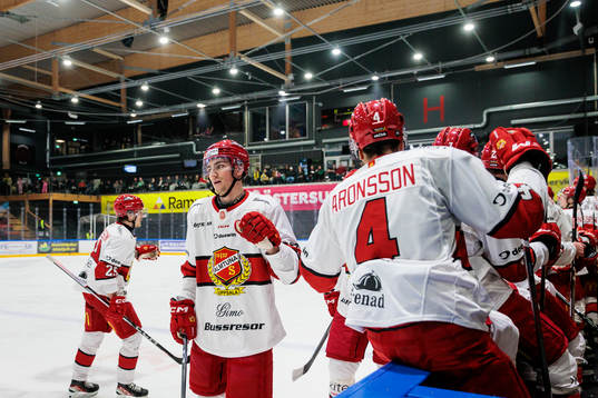 Almtunas Olle Norberg jublar