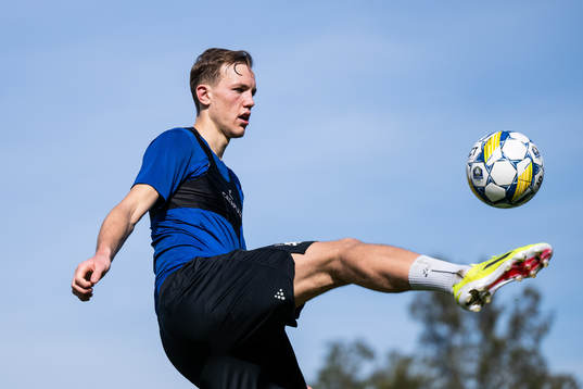 Adam Carlén