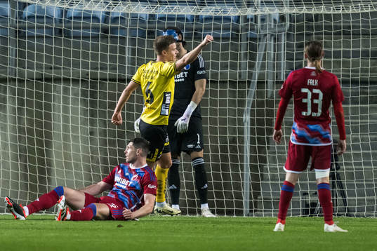 Andri Fannar Baldursson of Elfsborg celebrates