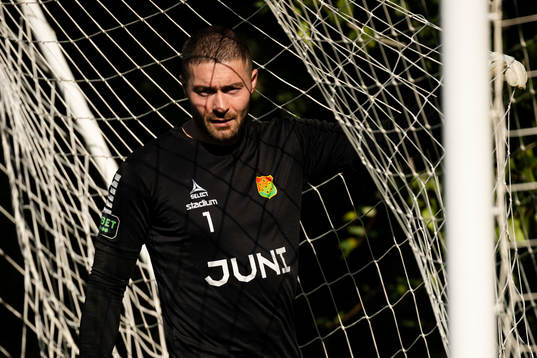 Målvakt Mergim Krasniqi