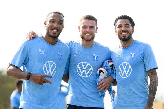 Malmö FFs Derek Cornelius, Gabriel Busanello och Sergio