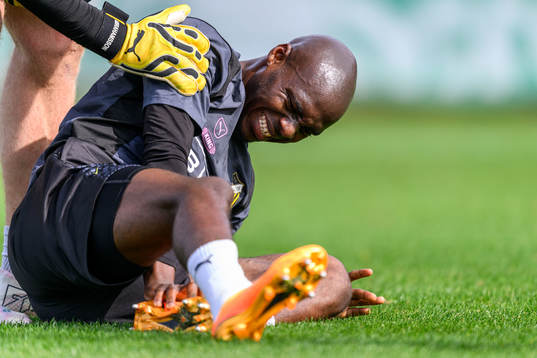 Edward Chilufya har ont