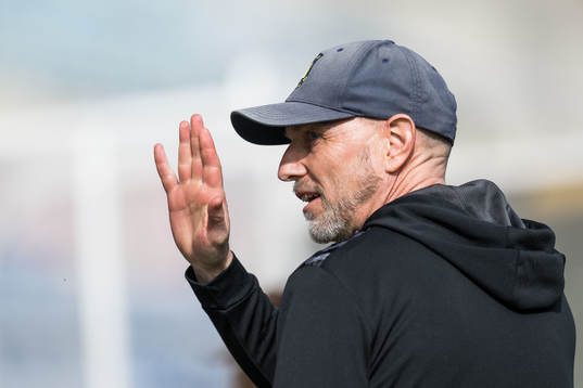 Head coach Head coach Jesper Sørensen of Brøndby