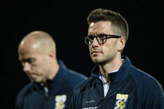 Head coach Jens Berthel Askou and Assistant coach Sindre