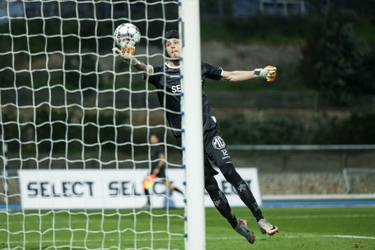 Goalkeeper Adam Benediktsson of IFK Göteborg