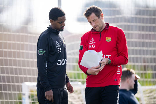 Harun Ibrahim and Assistant coach Kenneth Gustafsson of GAIS