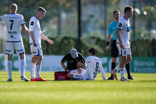 Morten Konradsen of Haugesund in pain