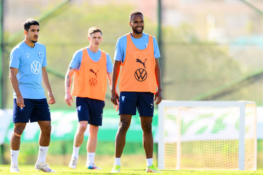 Zakaria Loukili och Isaac Kiese Thelin