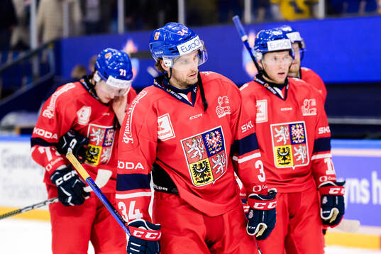 Ondrej Kovarcik of Czech Republic looks dejected