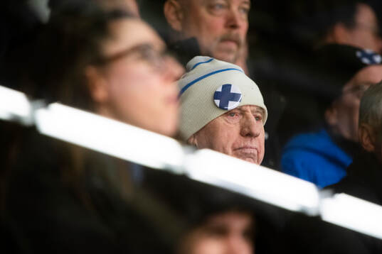 Supporters of Finland