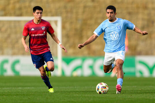 Farfan Marco of Dallas and Zakaria Loukili of Malmö FF