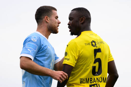 Gabriel Busanello of Malmö FF and Brice Wembangomo of