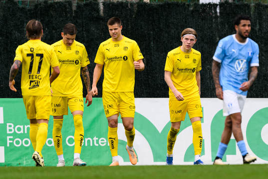 Oscar Forsmo Kapskarmo of Bodø/Glimt celebrates