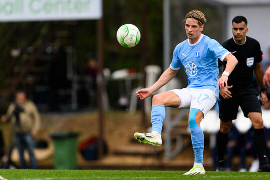 Jens Stryger Larsen of Malmö FF