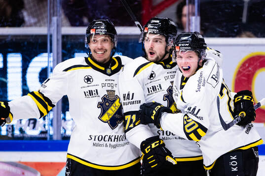 AIKs Rasmus Rudslätt jublar