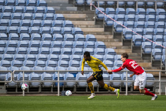 Jalal Abdullah of Elfsborg and Pontus Rodin of Silkeborg