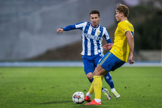 Anders Trondsen of IFK Göteborg and Sebastian Sebulonsen